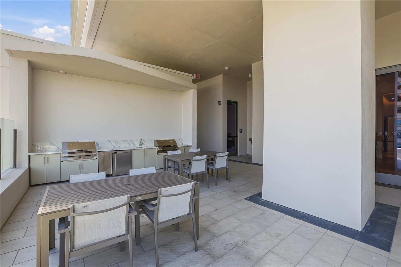 275 1ST Ave S #1804 ST PETERSBURG, FL 33701