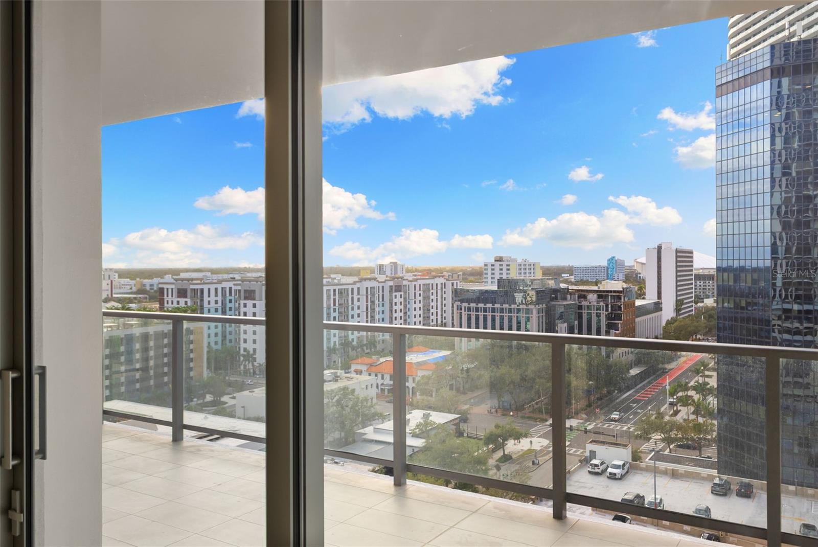 275 1ST Ave #1407 ST PETERSBURG, FL 33701