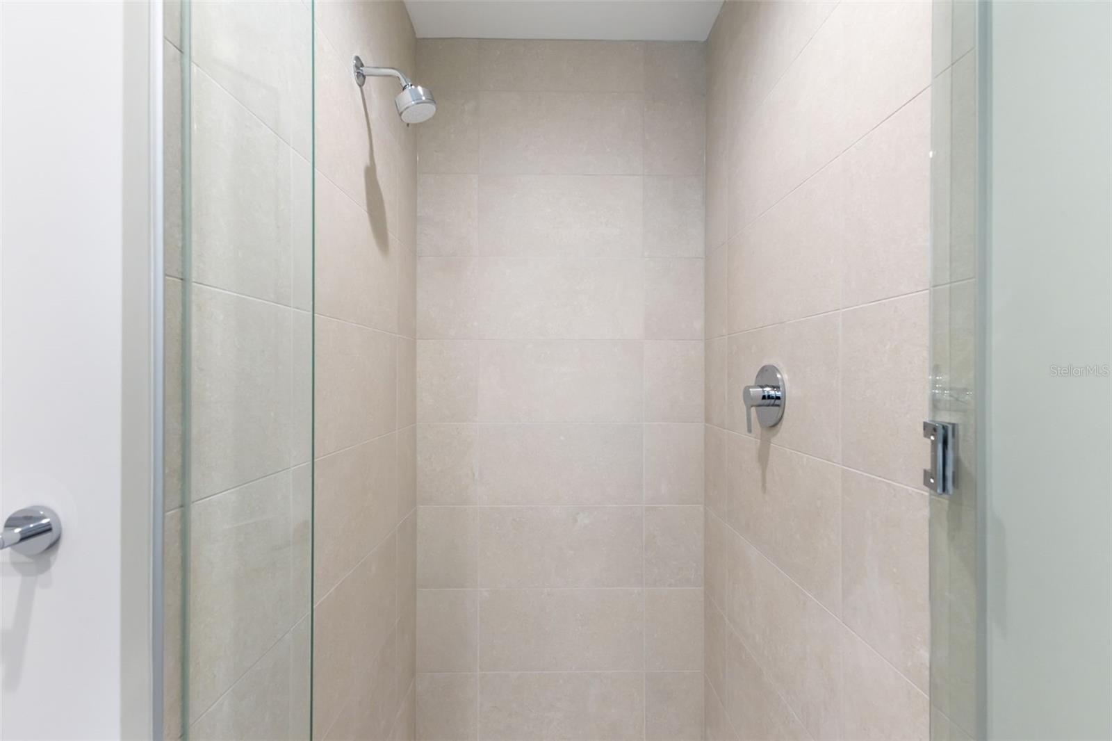 275 1ST Ave #1407 ST PETERSBURG, FL 33701