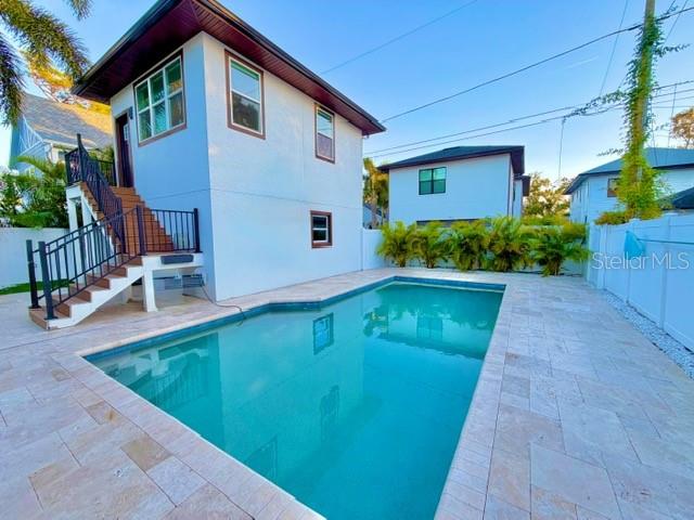 150 18TH Ave ST PETERSBURG, FL 33704