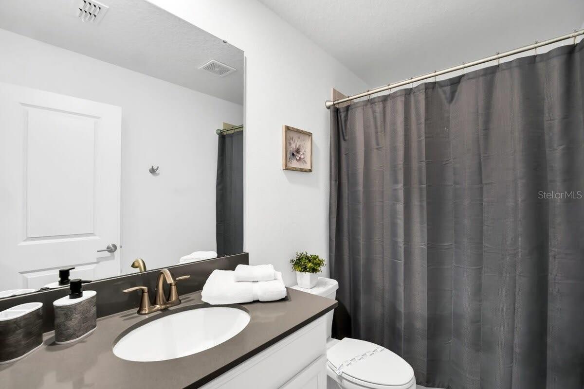 4388 QUOTE St KISSIMMEE, FL 34746