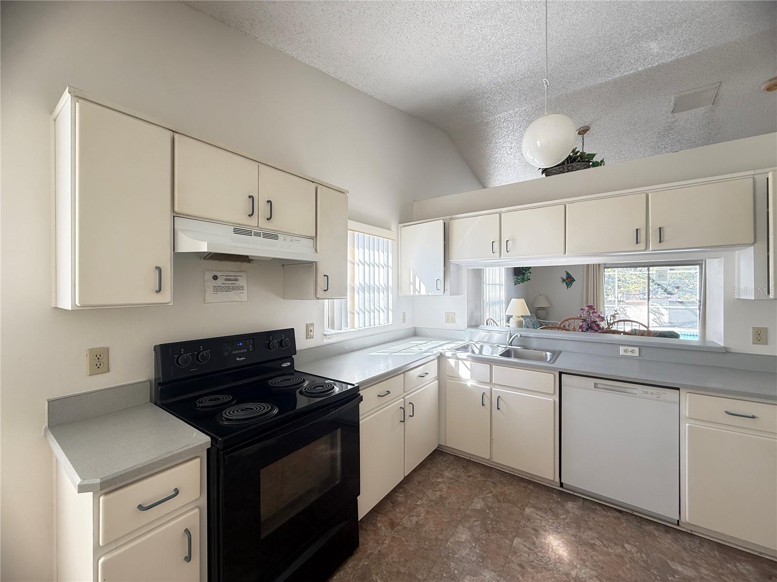 3177 BEAR PATH KISSIMMEE, FL 34746