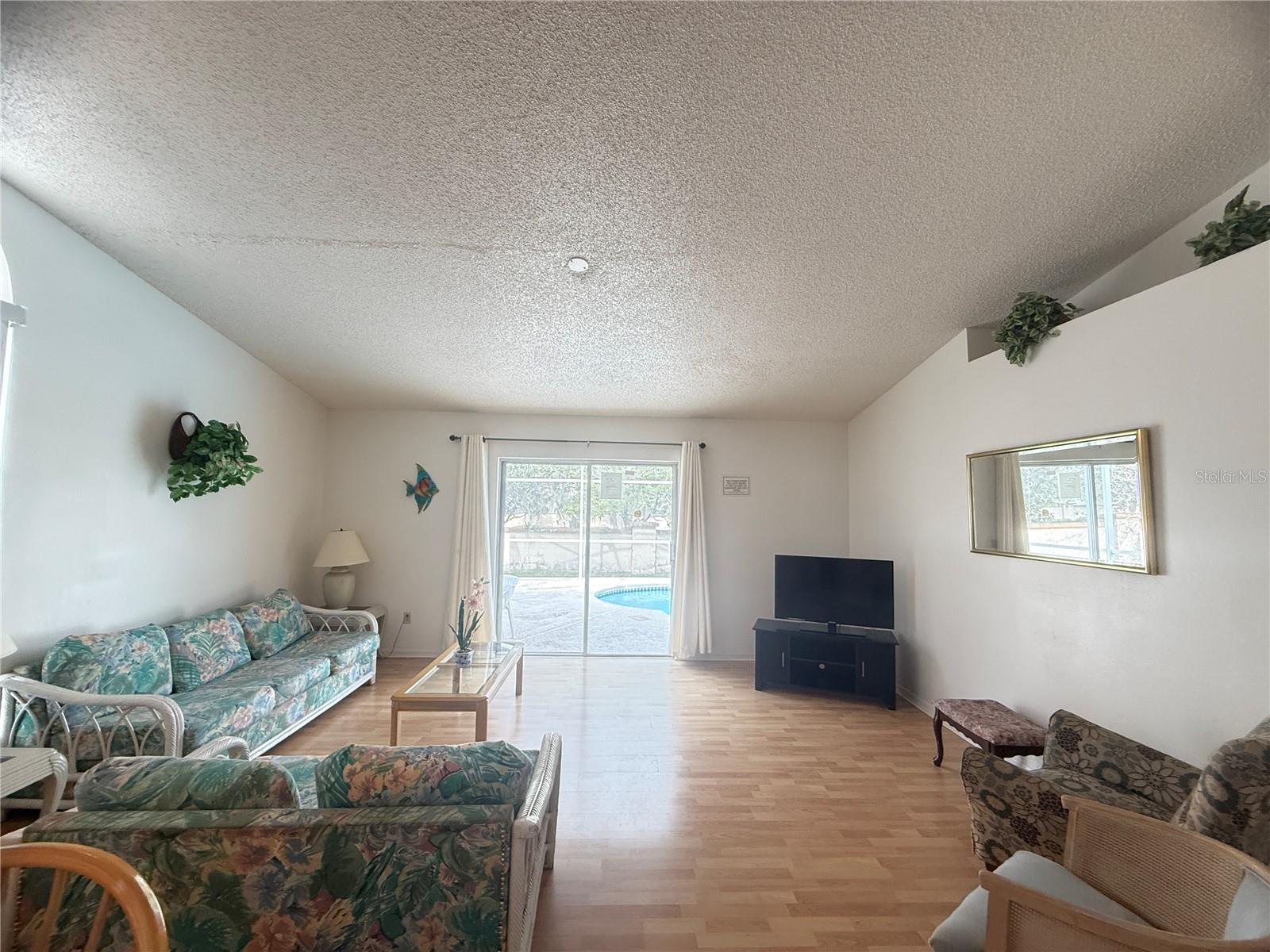 3177 BEAR PATH KISSIMMEE, FL 34746