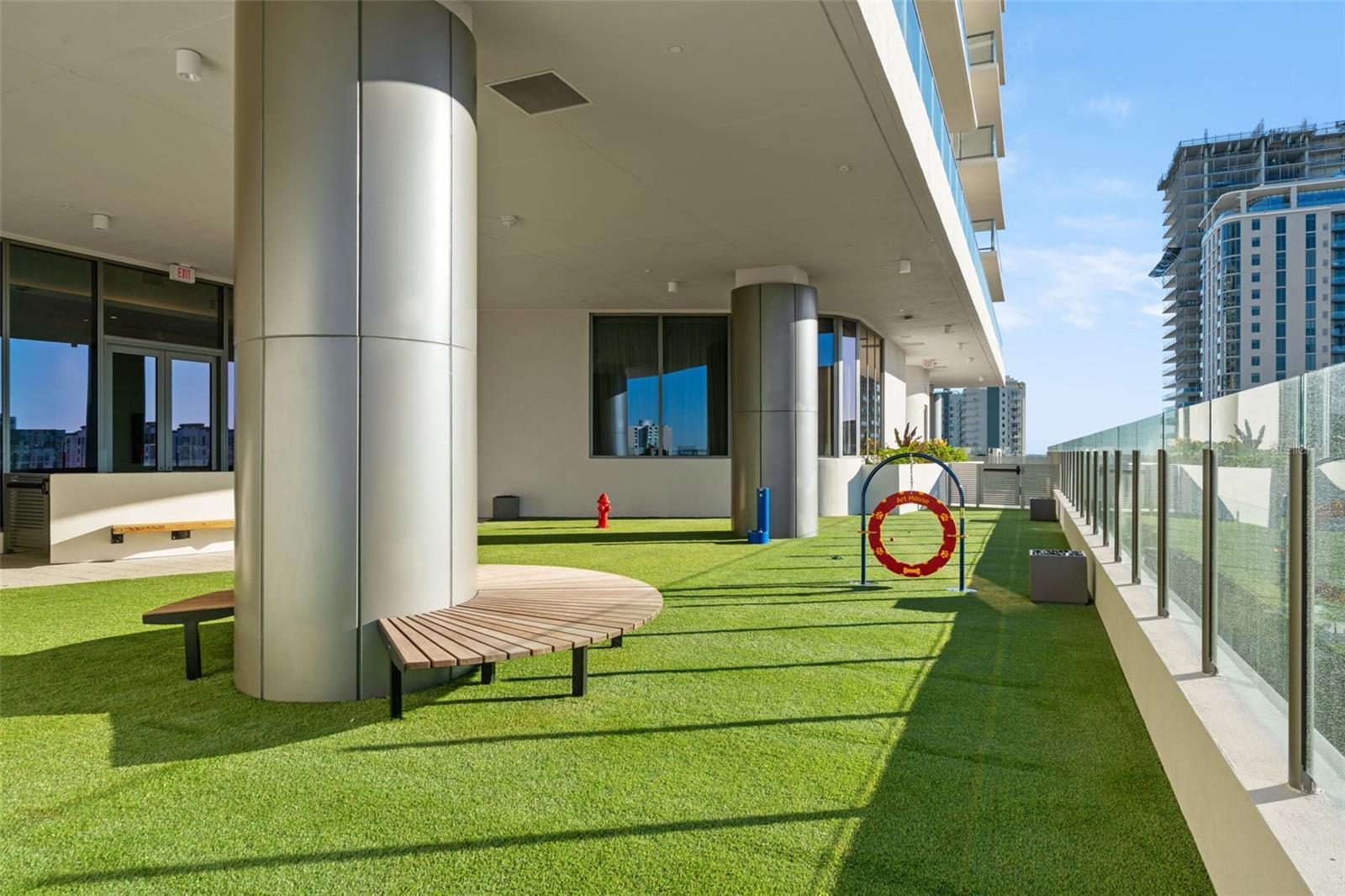 275 1ST Ave #3202 ST PETERSBURG, FL 33701