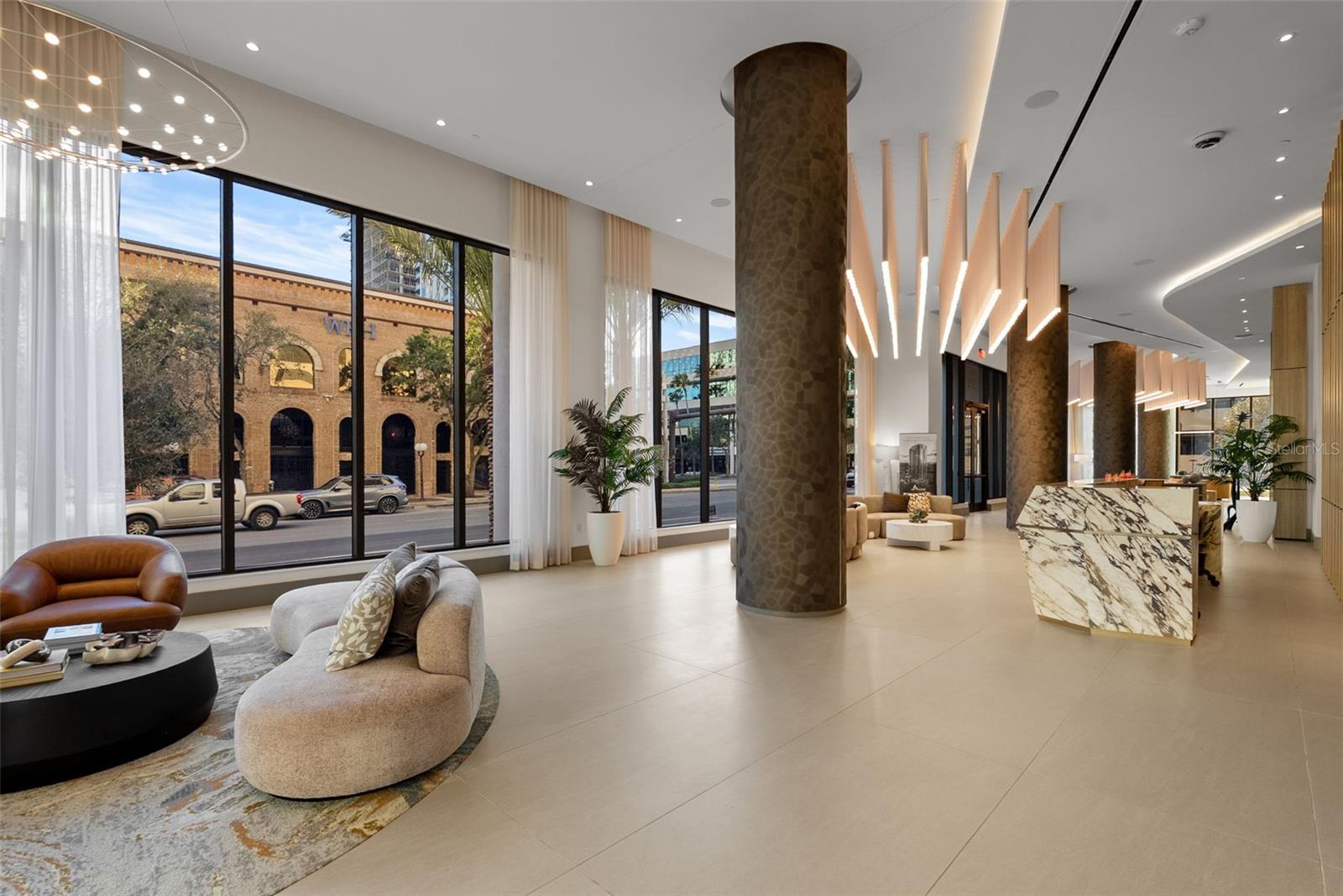 275 1ST Ave #3202 ST PETERSBURG, FL 33701