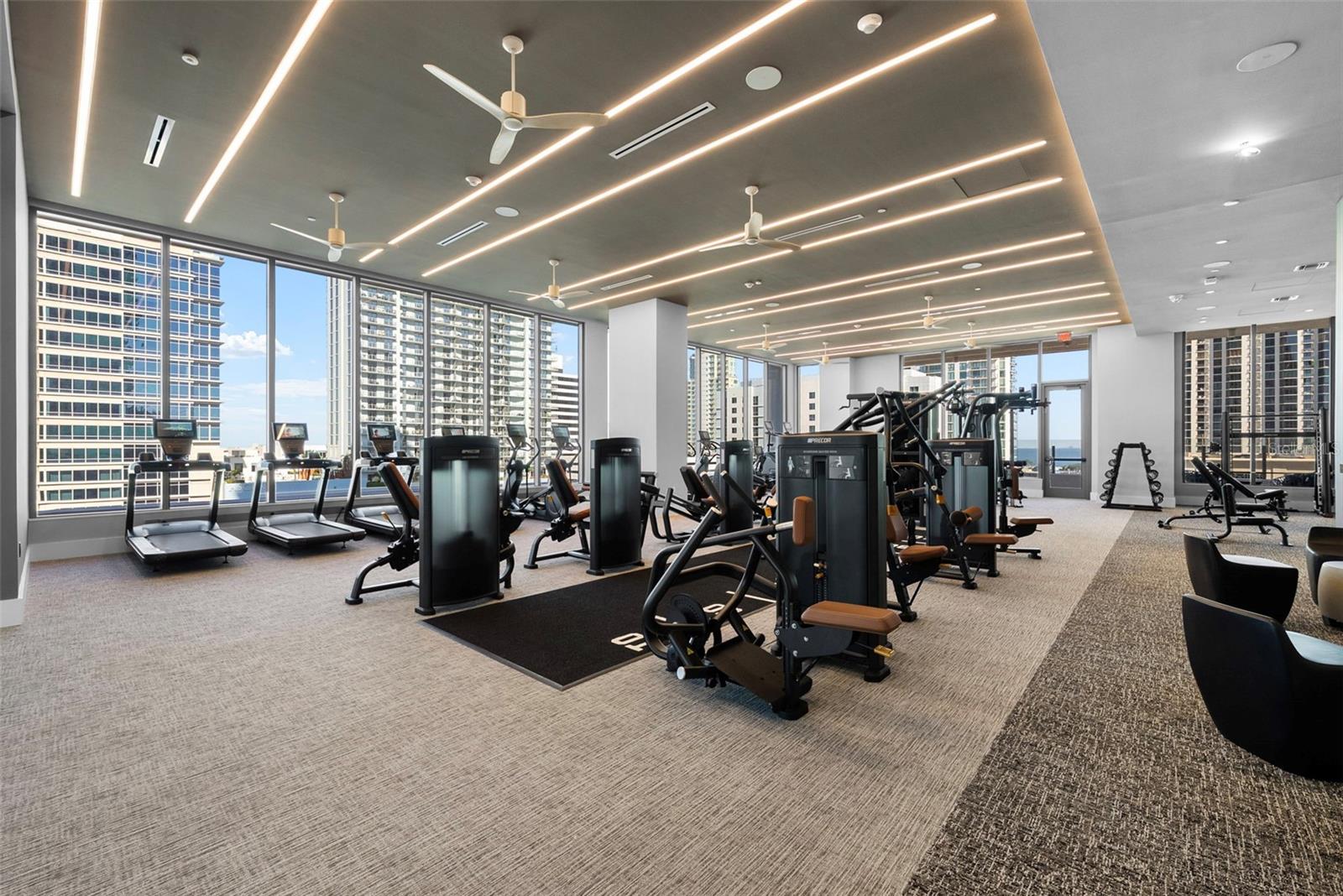 275 1ST Ave #3202 ST PETERSBURG, FL 33701