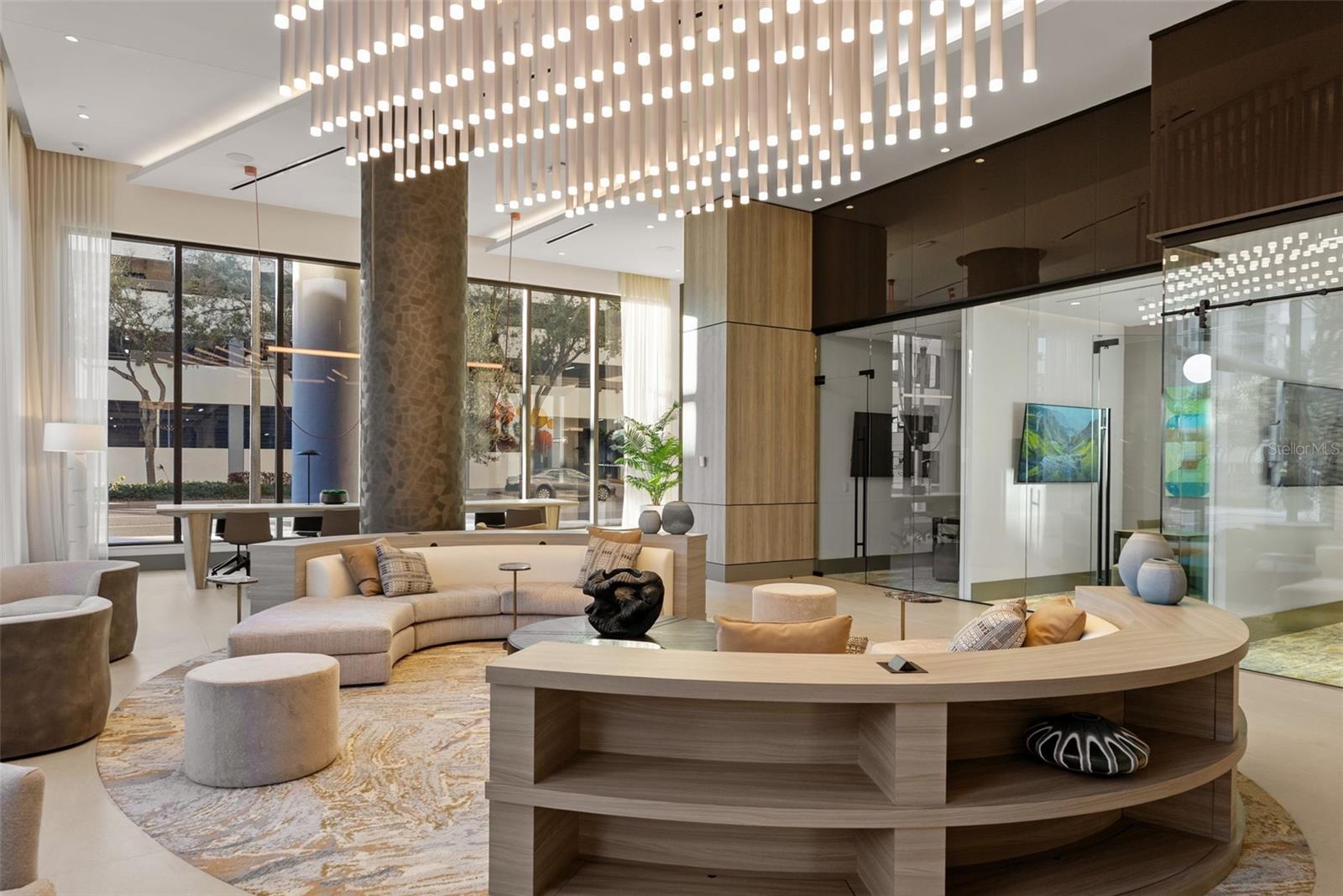 275 1ST Ave #3202 ST PETERSBURG, FL 33701