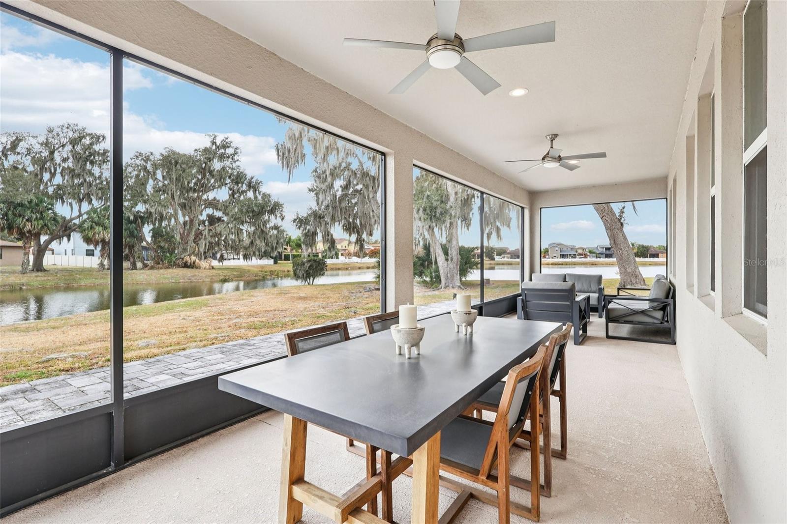 2700 CREEKMORE Ct KISSIMMEE, FL 34746