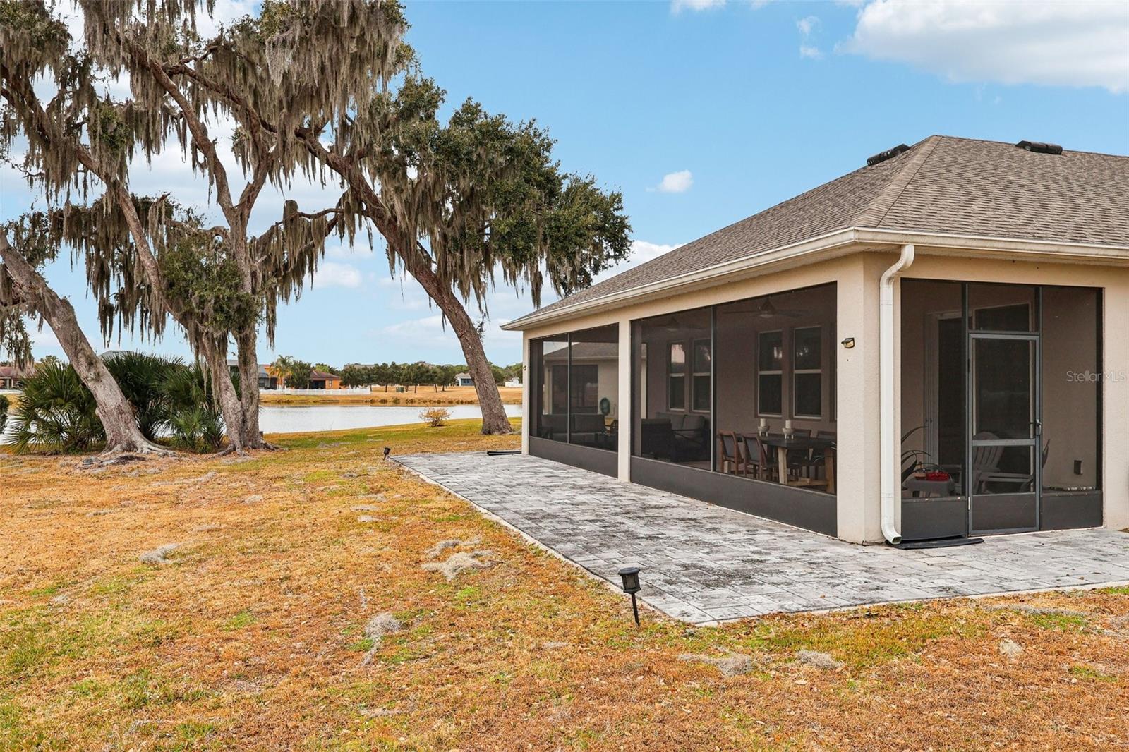 2700 CREEKMORE Ct KISSIMMEE, FL 34746