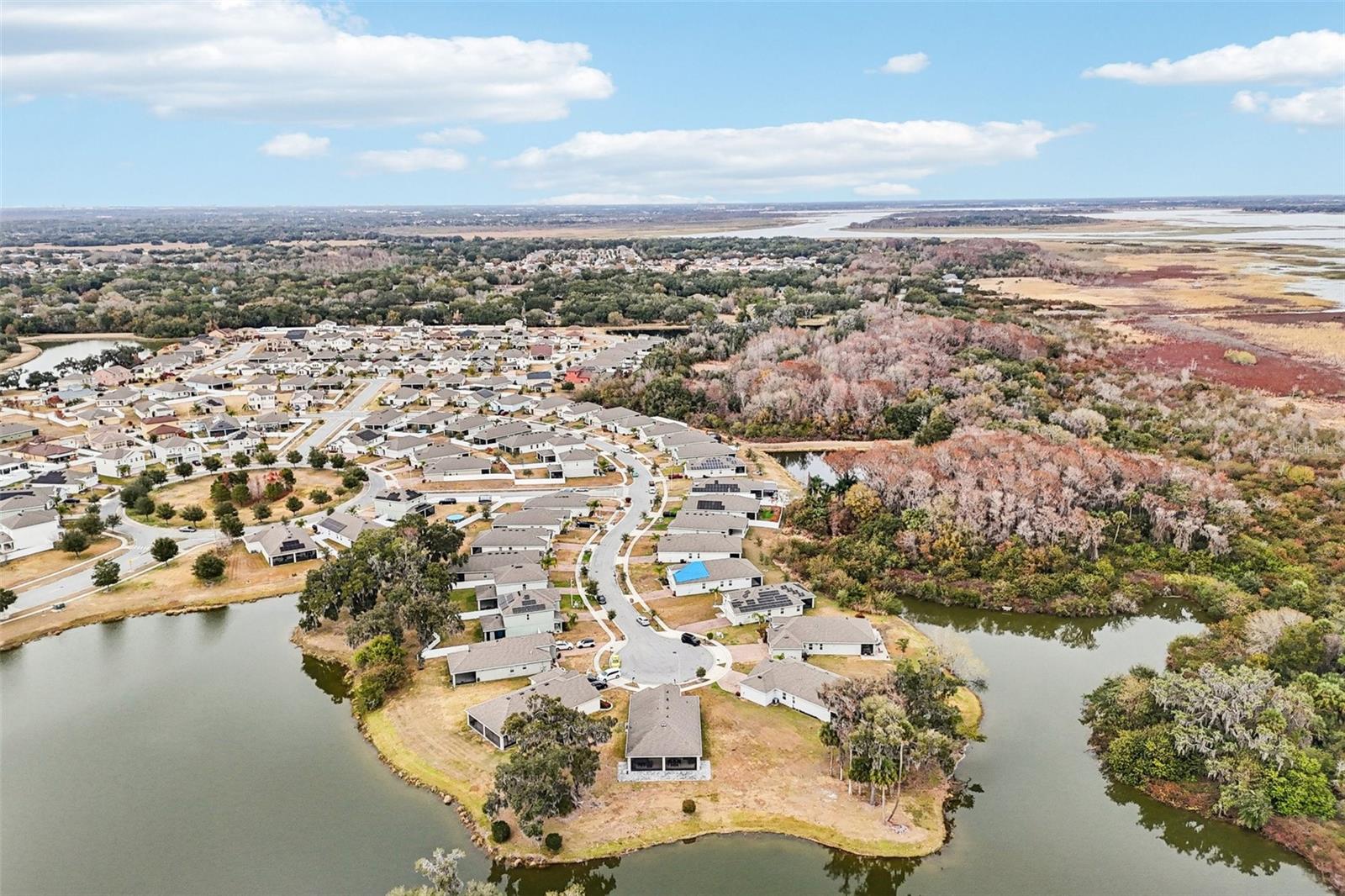 2700 CREEKMORE Ct KISSIMMEE, FL 34746