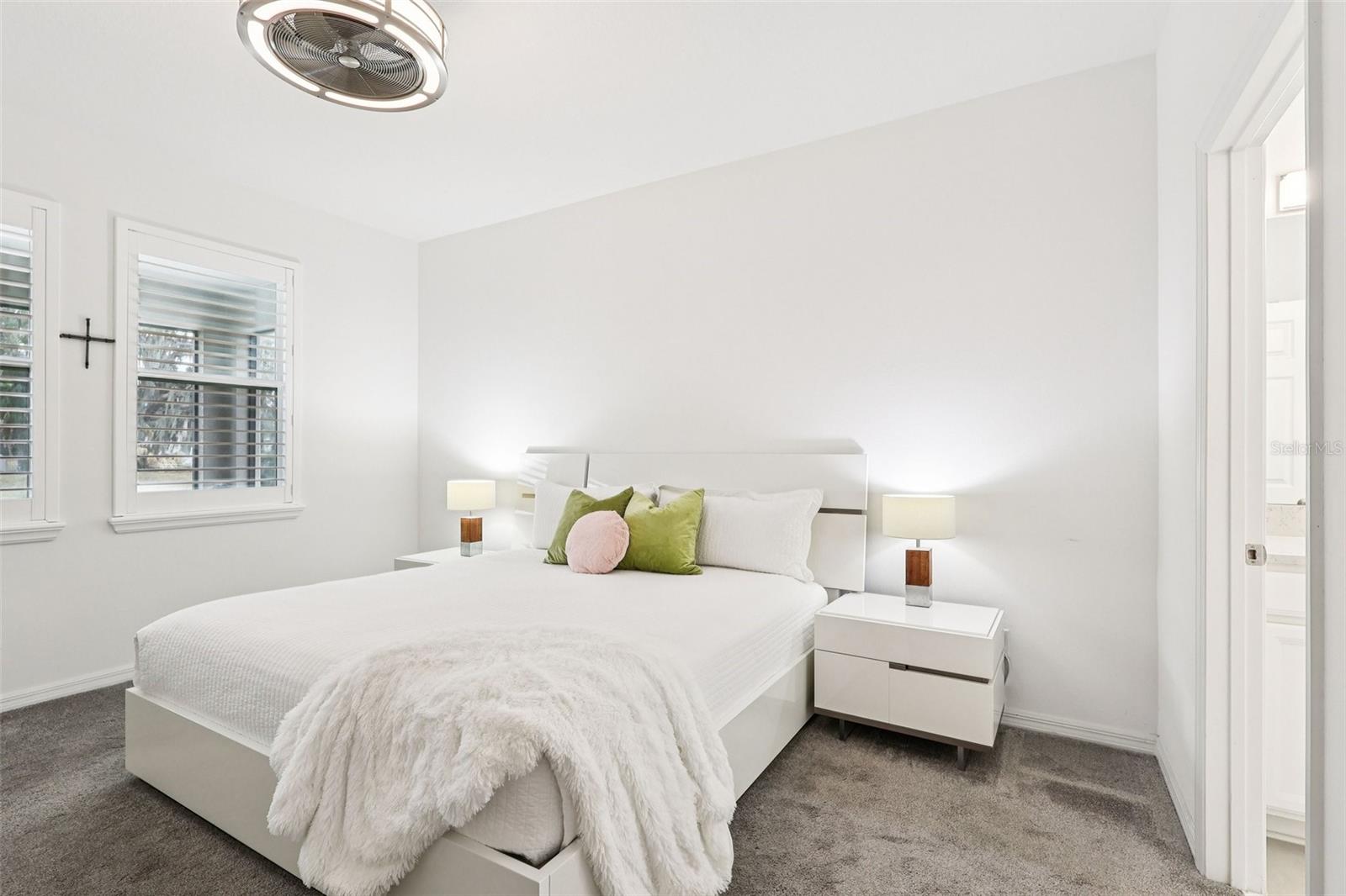 2700 CREEKMORE Ct KISSIMMEE, FL 34746