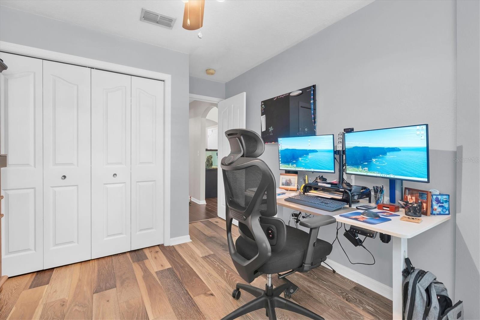 10232 WOODFORD Brg St TAMPA, FL 33626