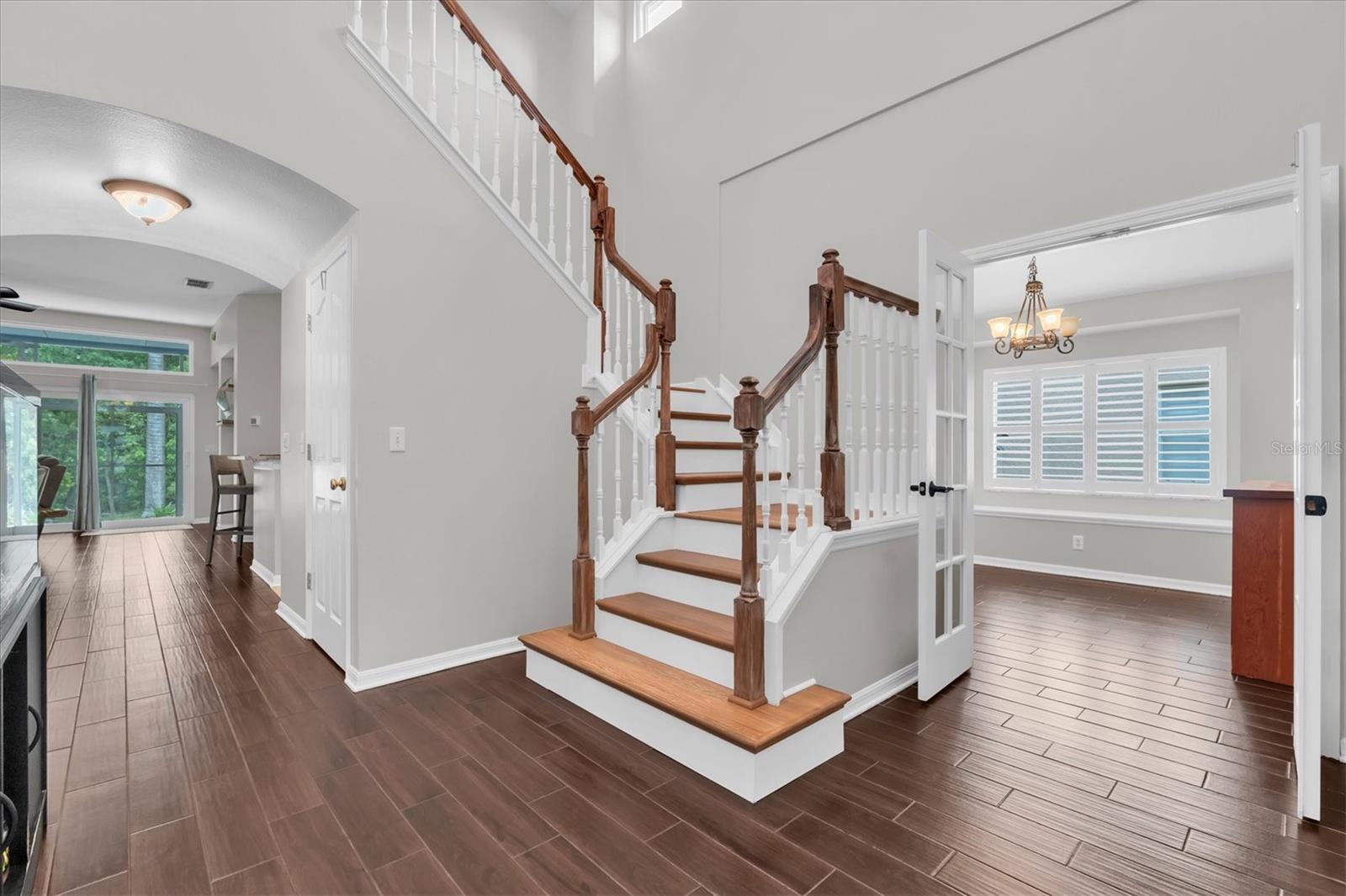 10232 WOODFORD Brg St TAMPA, FL 33626