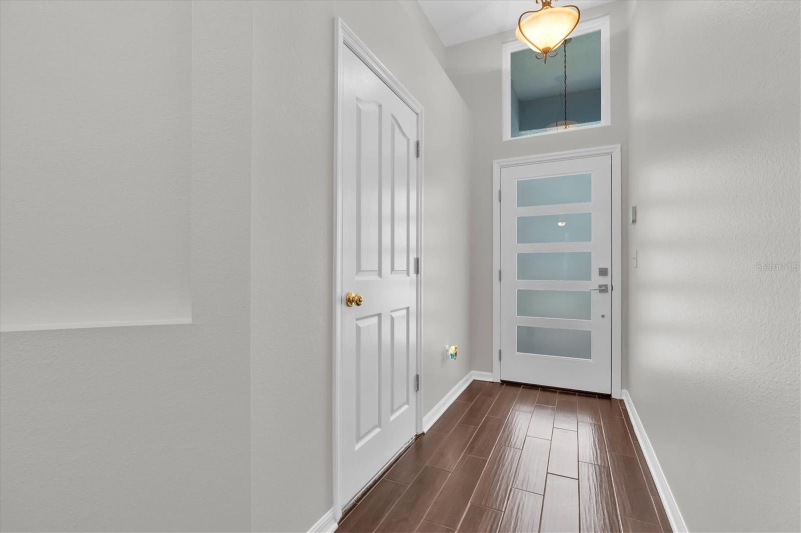 10232 WOODFORD Brg St TAMPA, FL 33626