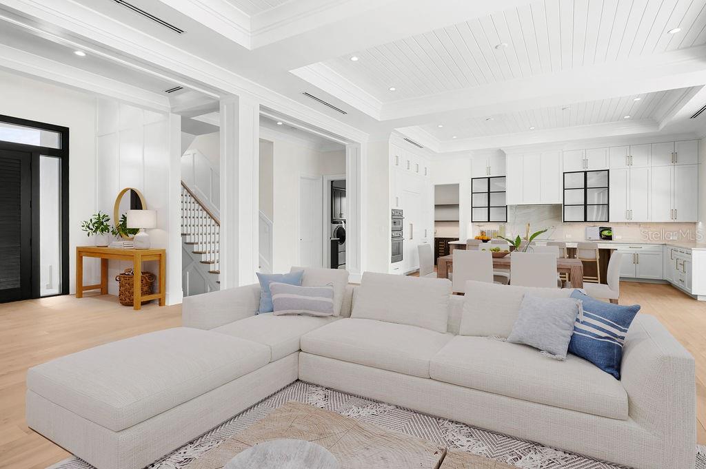 3621 SAN REMO Ter SARASOTA, FL 34239