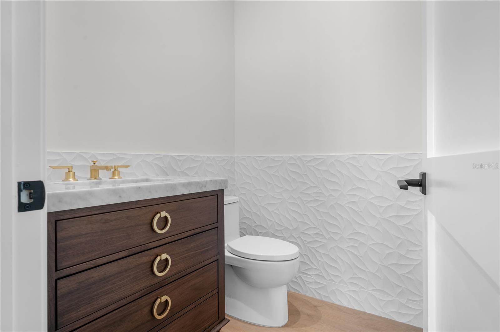 3621 SAN REMO Ter SARASOTA, FL 34239