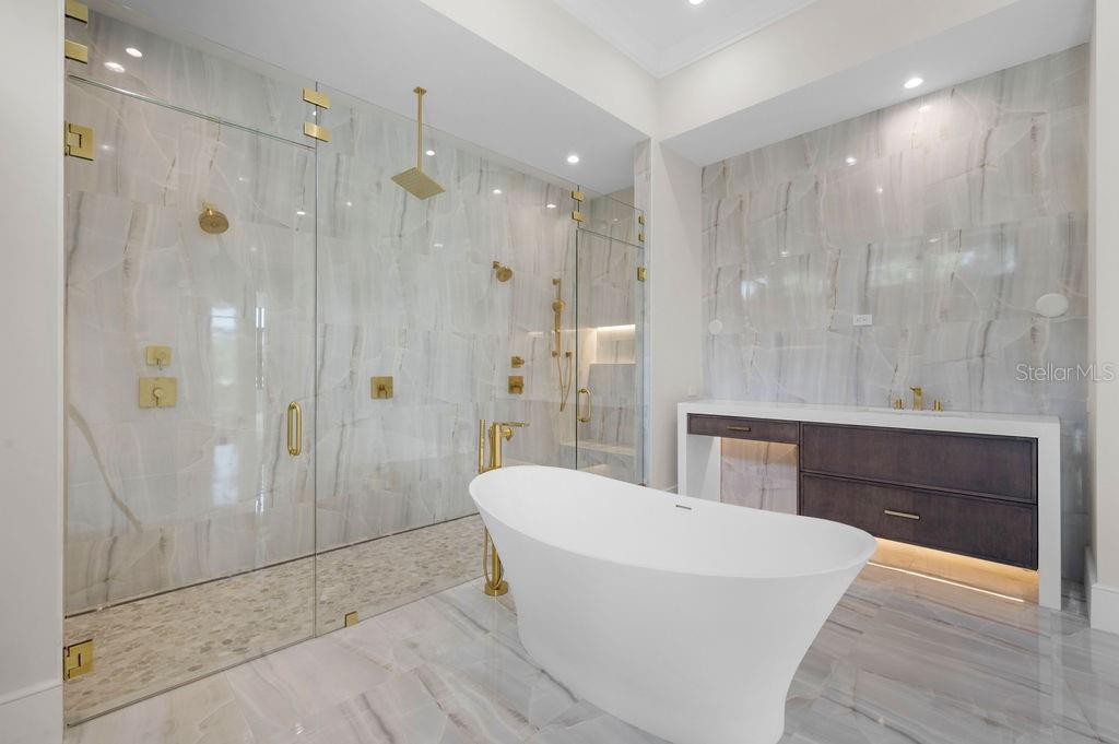 3621 SAN REMO Ter SARASOTA, FL 34239