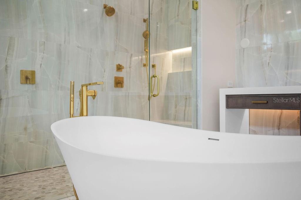 3621 SAN REMO Ter SARASOTA, FL 34239