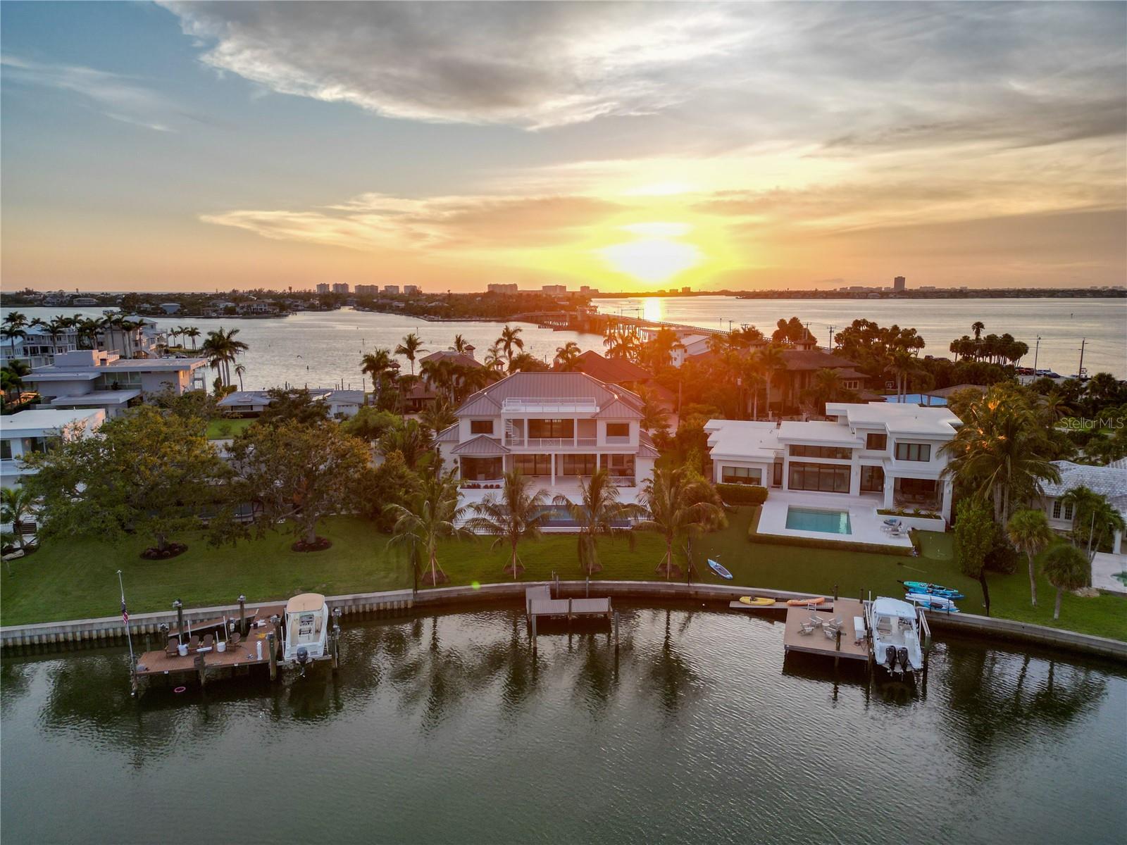 3621 SAN REMO Ter SARASOTA, FL 34239