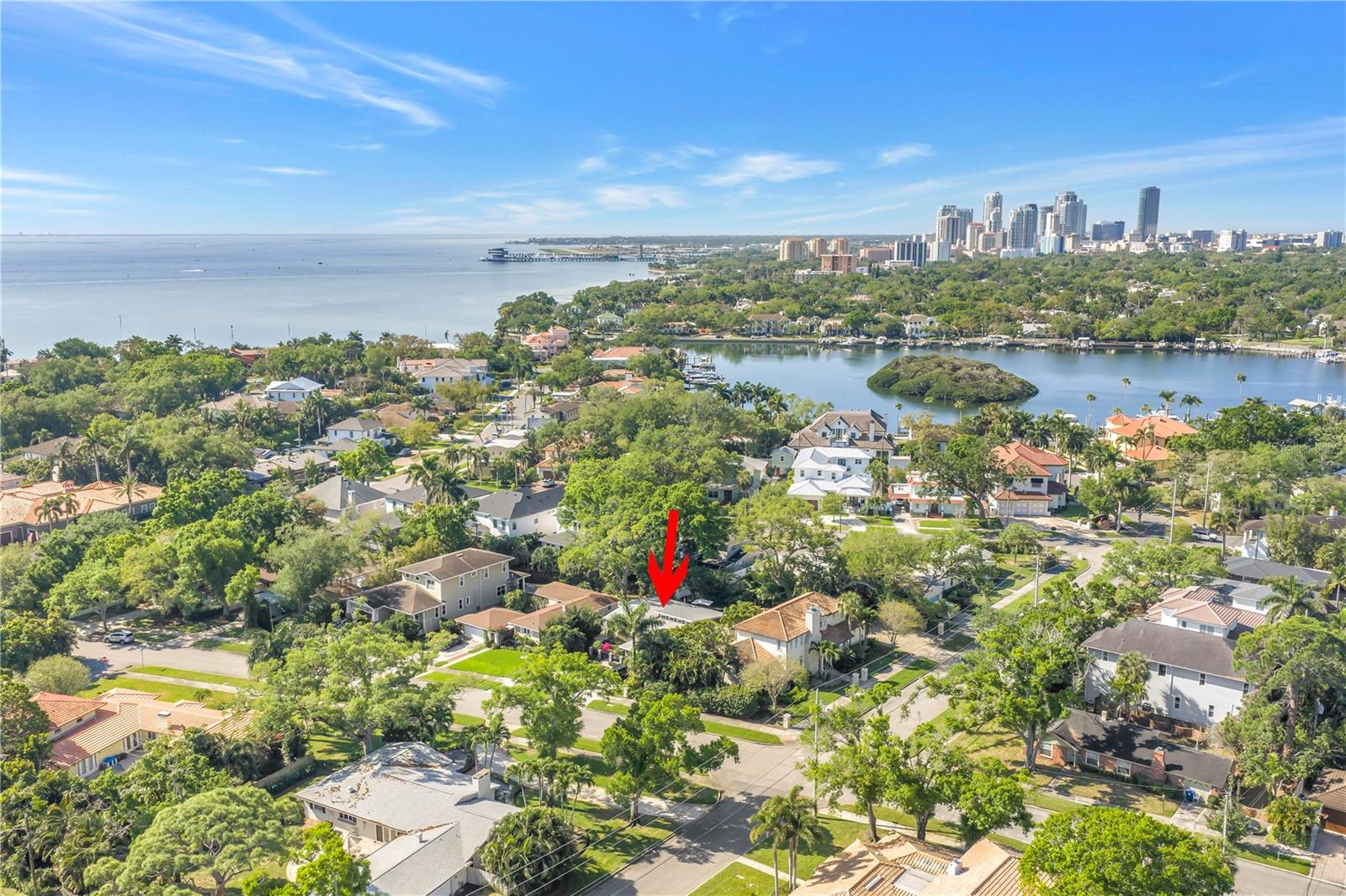 209 BANDERA Way ST PETERSBURG, FL 33704