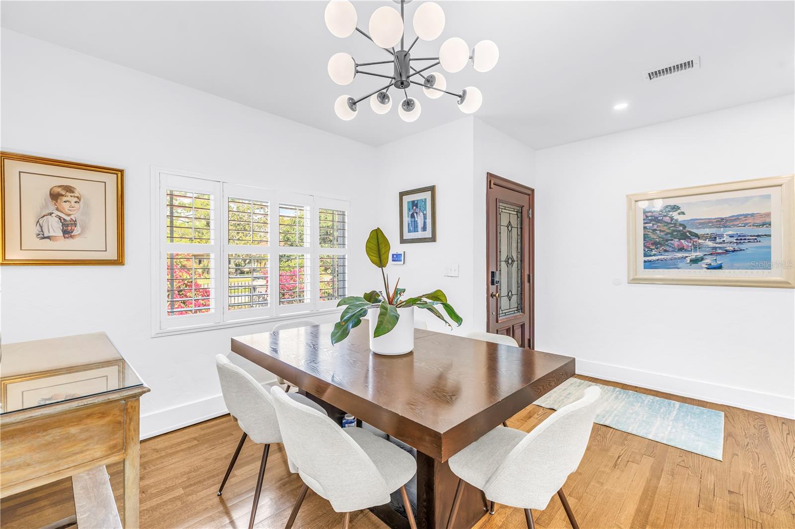 209 BANDERA Way ST PETERSBURG, FL 33704