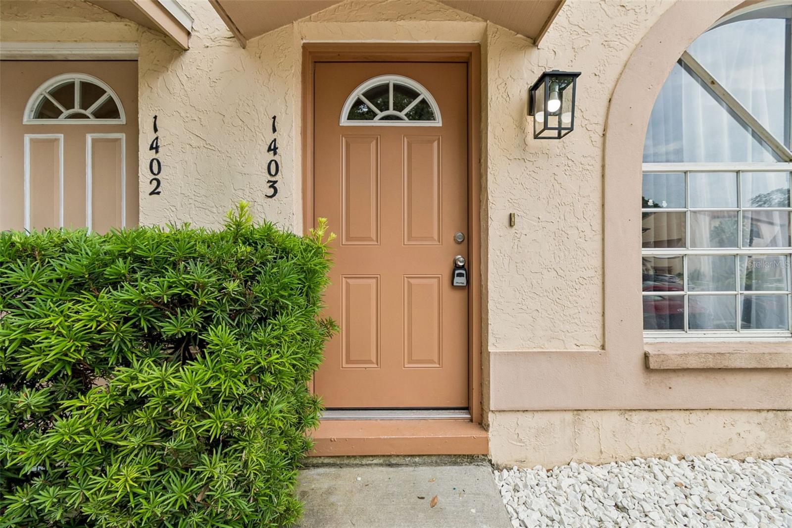 1403 BRIGADOON Dr CLEARWATER, FL 33759