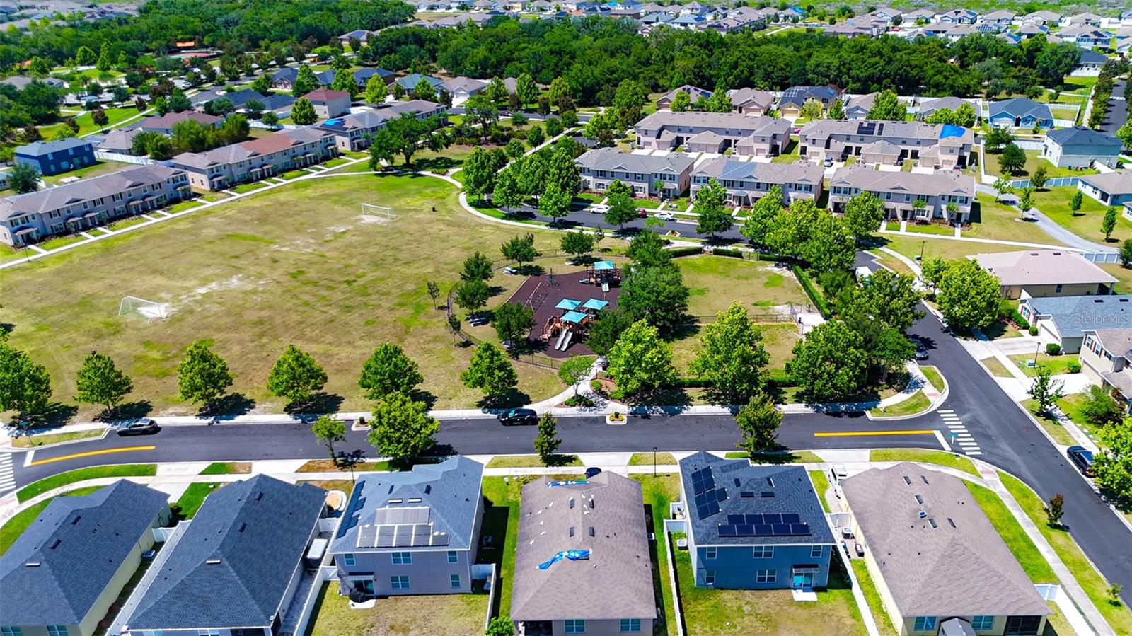 1957 RED Cyn Dr KISSIMMEE, FL 34744