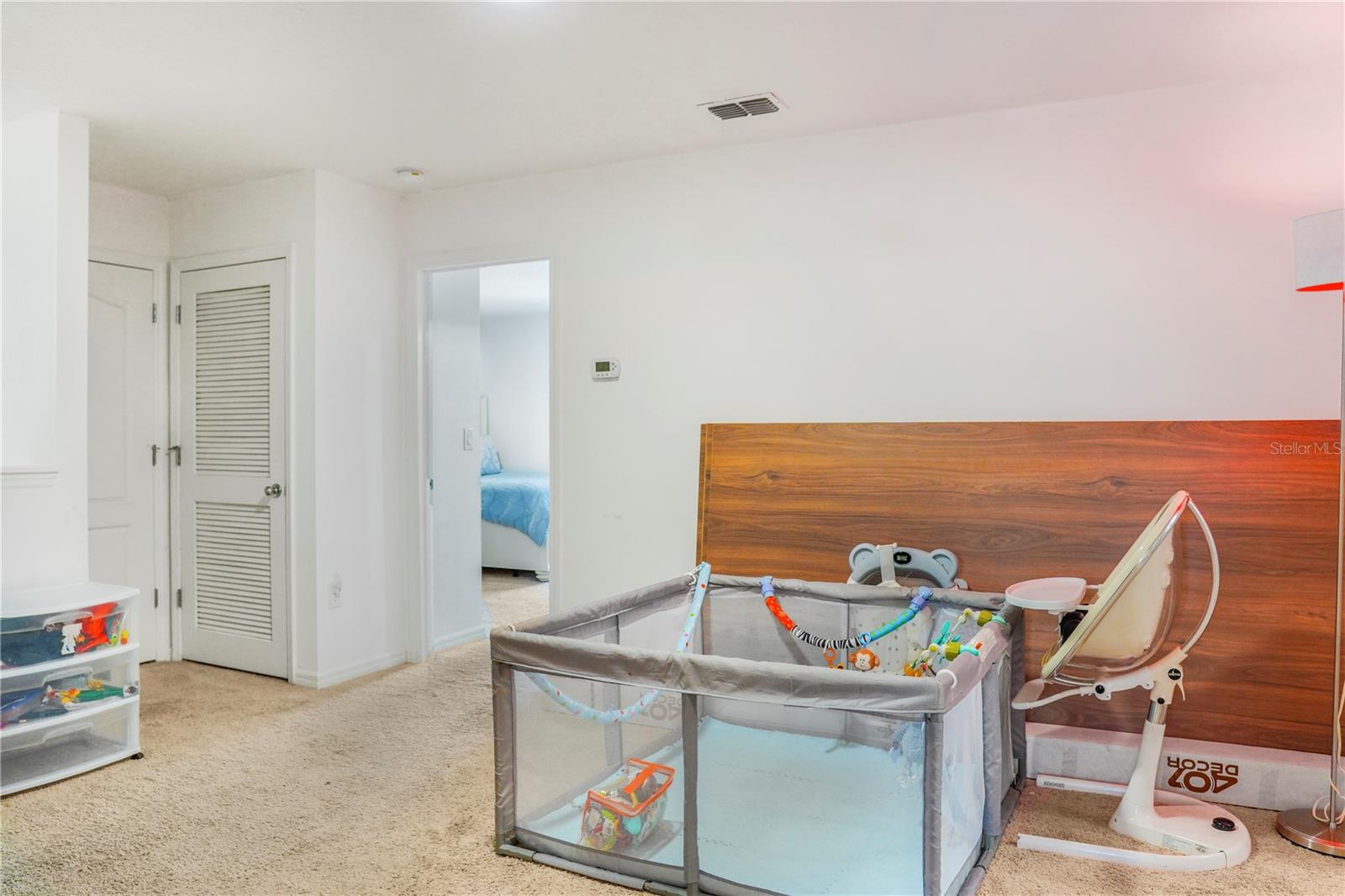 1957 RED Cyn Dr KISSIMMEE, FL 34744