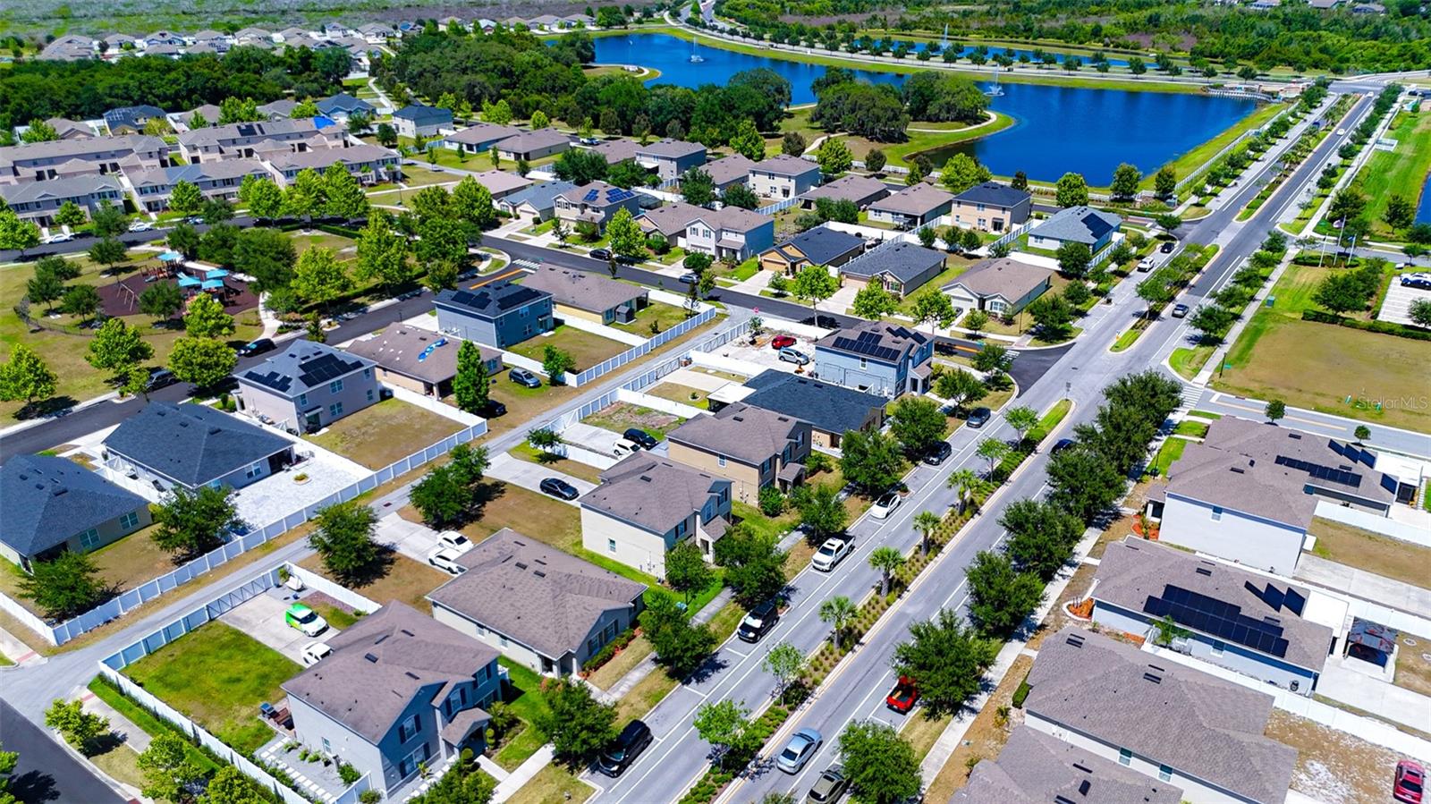 1957 RED Cyn Dr KISSIMMEE, FL 34744