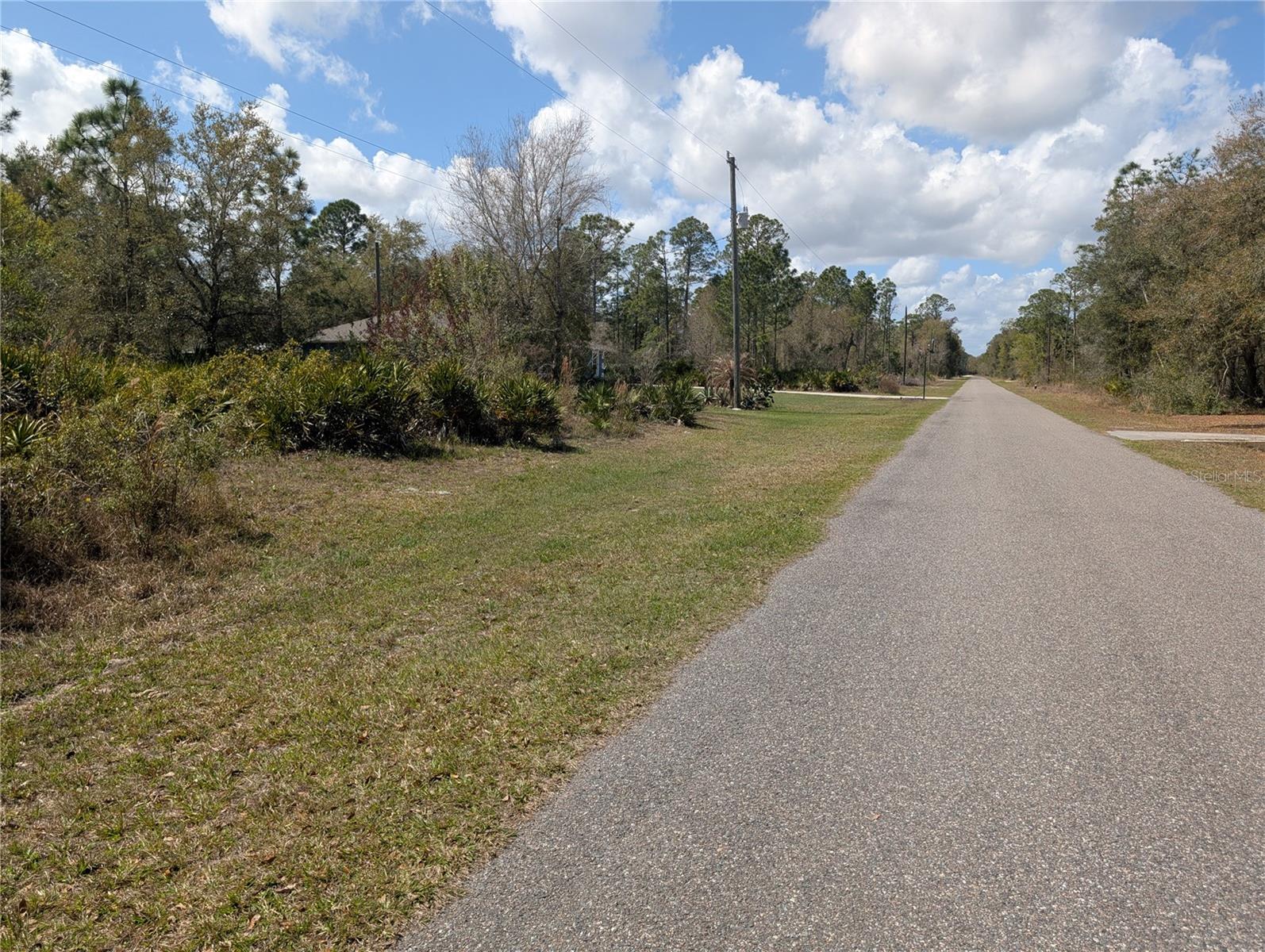 817 POINCIANA Dr INDIAN LAKE ESTATES, FL 33855