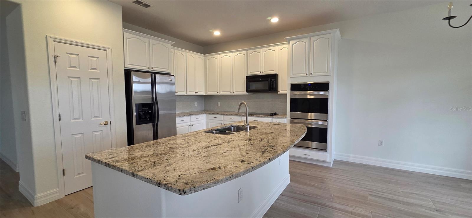 9920 CHORLTON Cir ORLANDO, FL 32832