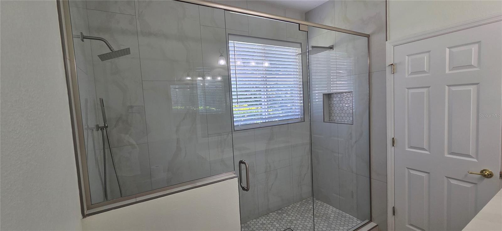 9920 CHORLTON Cir ORLANDO, FL 32832