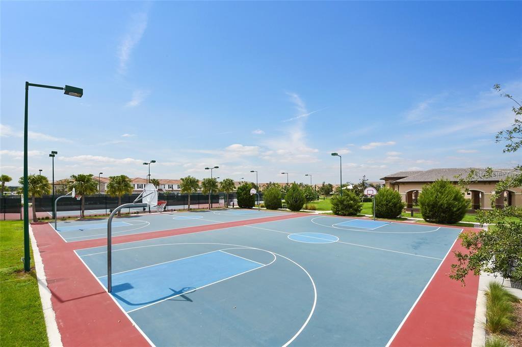 9920 CHORLTON Cir ORLANDO, FL 32832