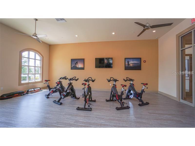 9920 CHORLTON Cir ORLANDO, FL 32832