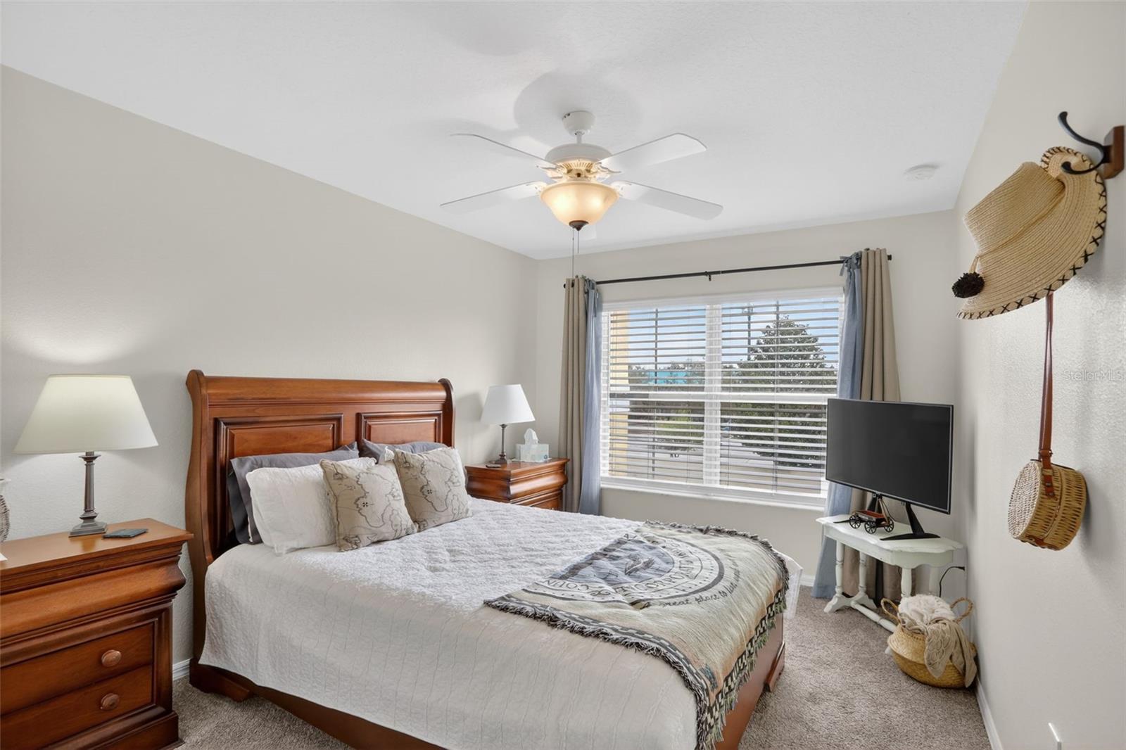 3060 SEAVIEW CASTLE Dr KISSIMMEE, FL 34746