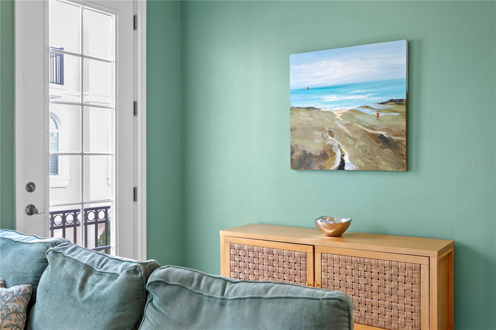 412 REGENT Ln ST PETERSBURG, FL 33701