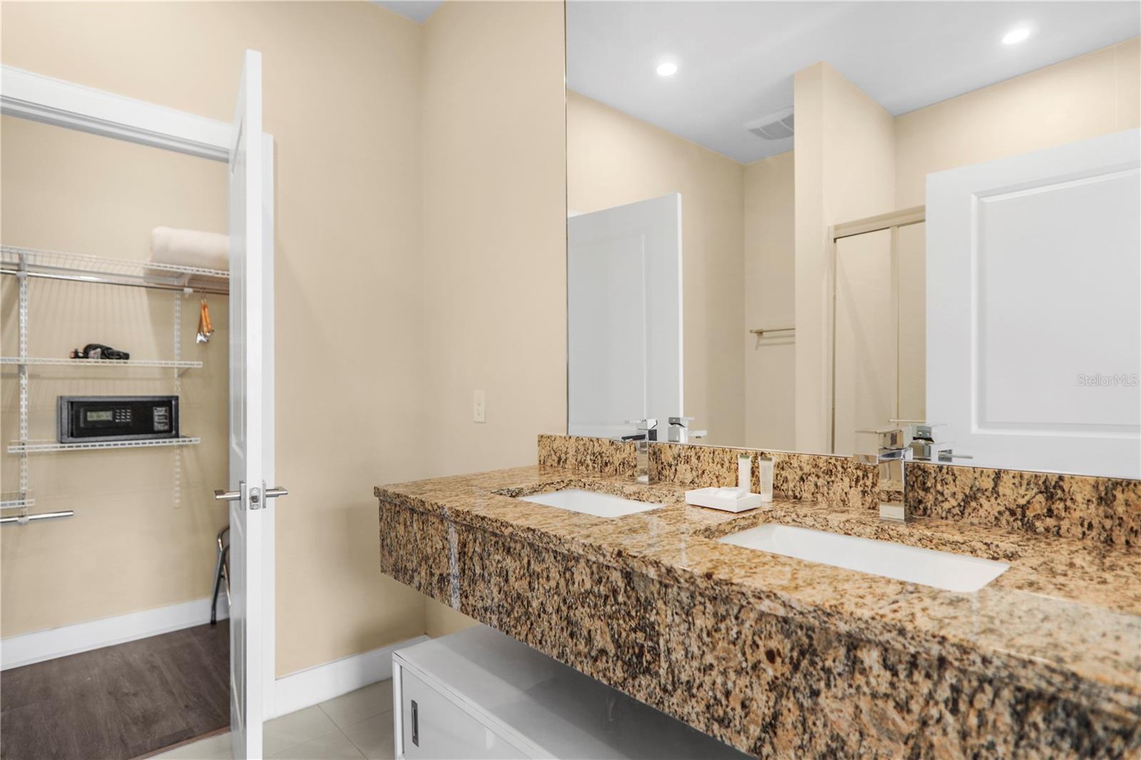 7605 RECIFE Dr KISSIMMEE, FL 34747