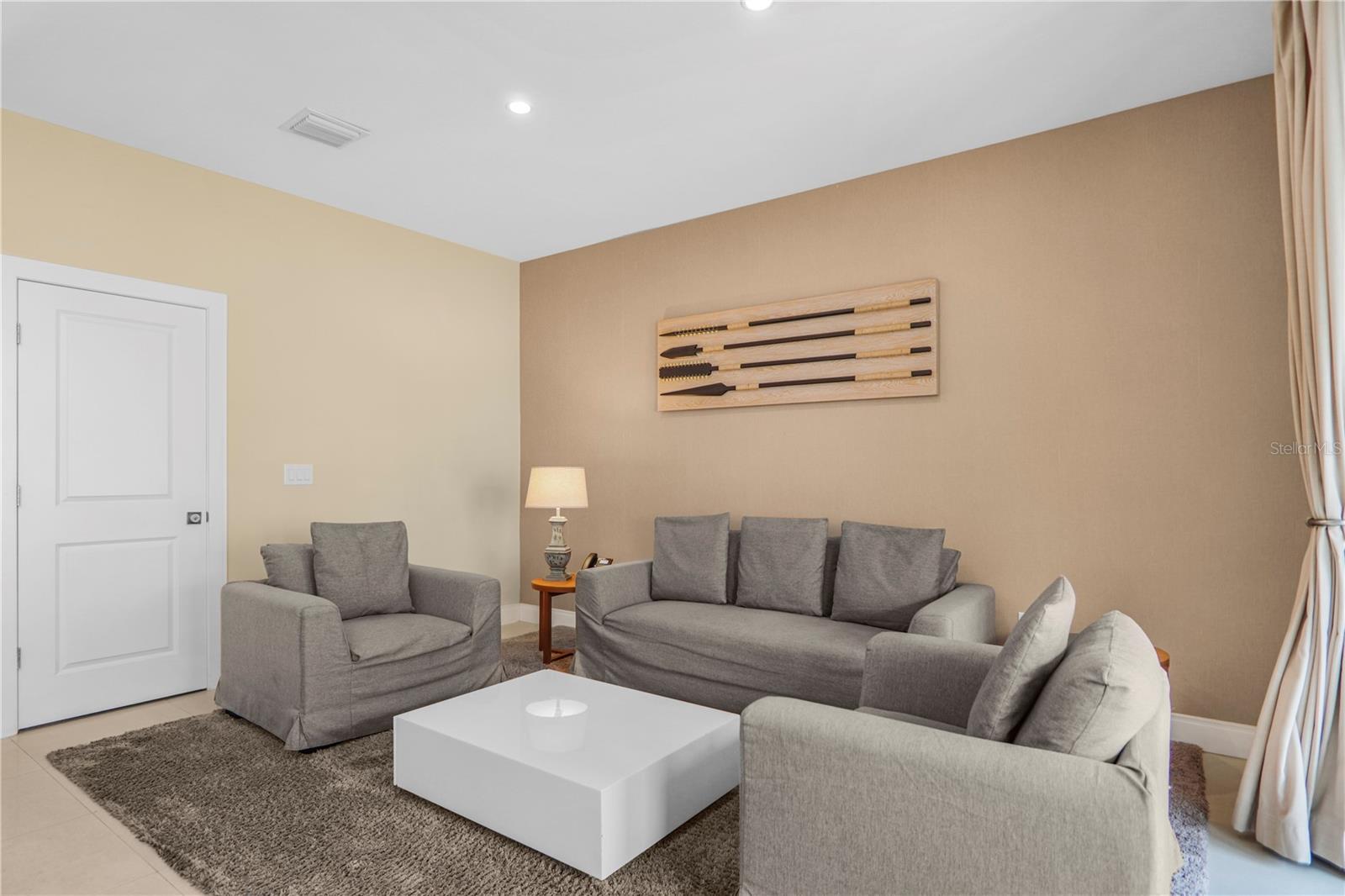 7605 RECIFE Dr KISSIMMEE, FL 34747