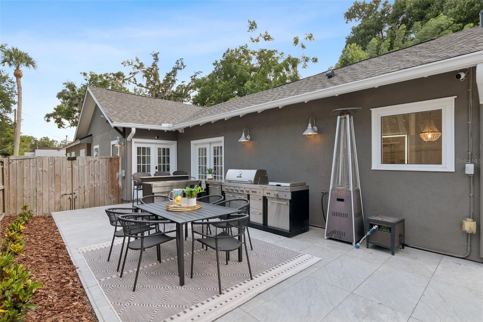 421 E CONCORD St ORLANDO, FL 32803