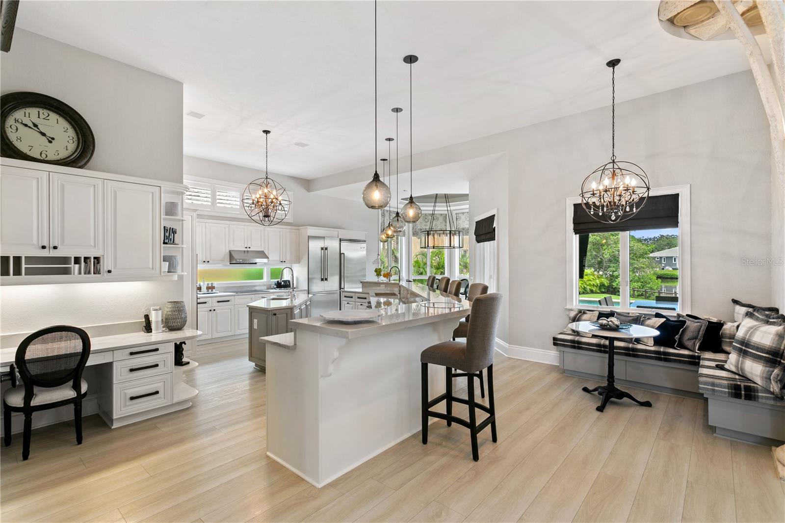 420 COFFEE POT RIVIERA ST PETERSBURG, FL 33704