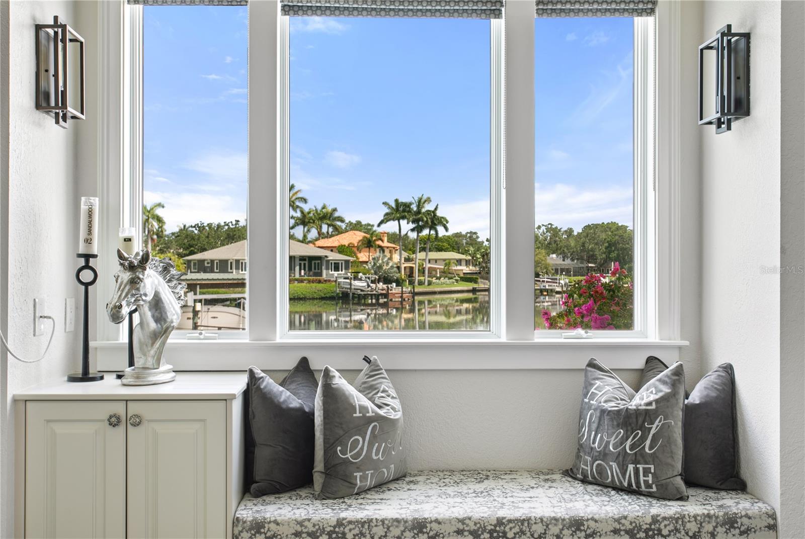 420 COFFEE POT RIVIERA ST PETERSBURG, FL 33704