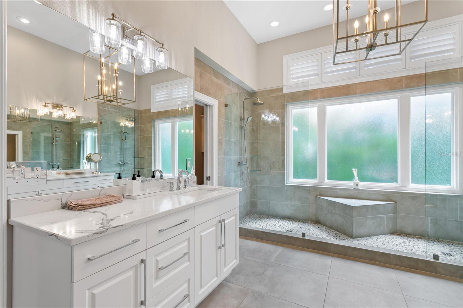 420 COFFEE POT RIVIERA ST PETERSBURG, FL 33704