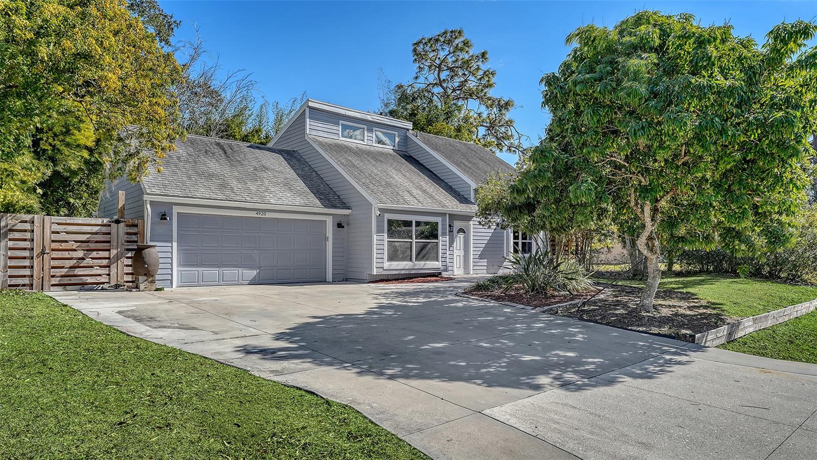 4920 DELMONTE Ave SARASOTA, FL 34235
