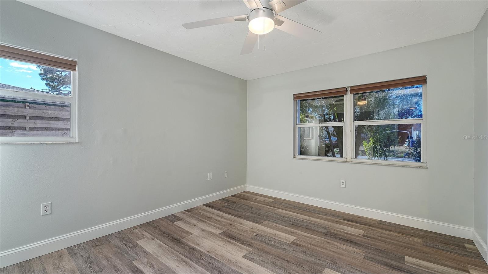 4920 DELMONTE Ave SARASOTA, FL 34235