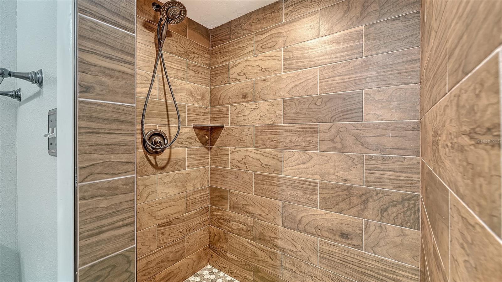 4920 DELMONTE Ave SARASOTA, FL 34235