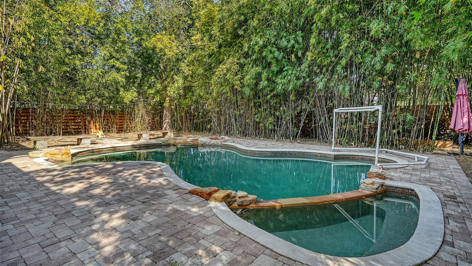 4920 DELMONTE Ave SARASOTA, FL 34235