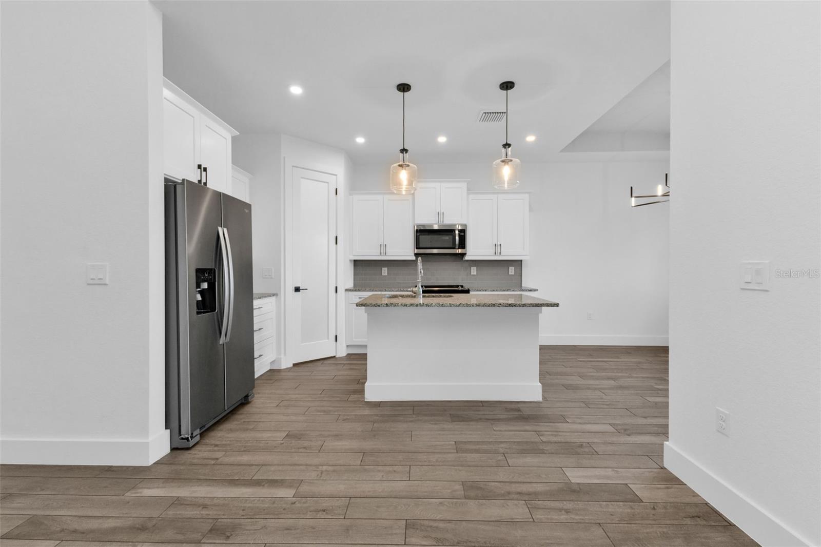 25272 DOREDO Dr PUNTA GORDA, FL 33955