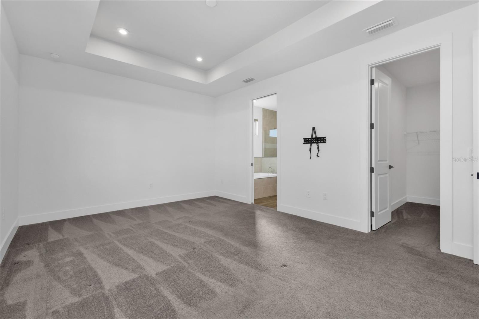 25272 DOREDO Dr PUNTA GORDA, FL 33955