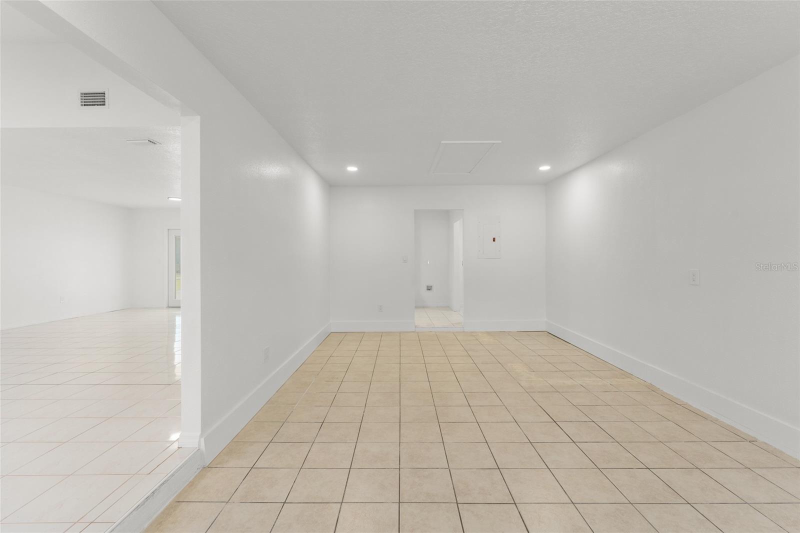 4140 BERGAMONT Ct KISSIMMEE, FL 34746