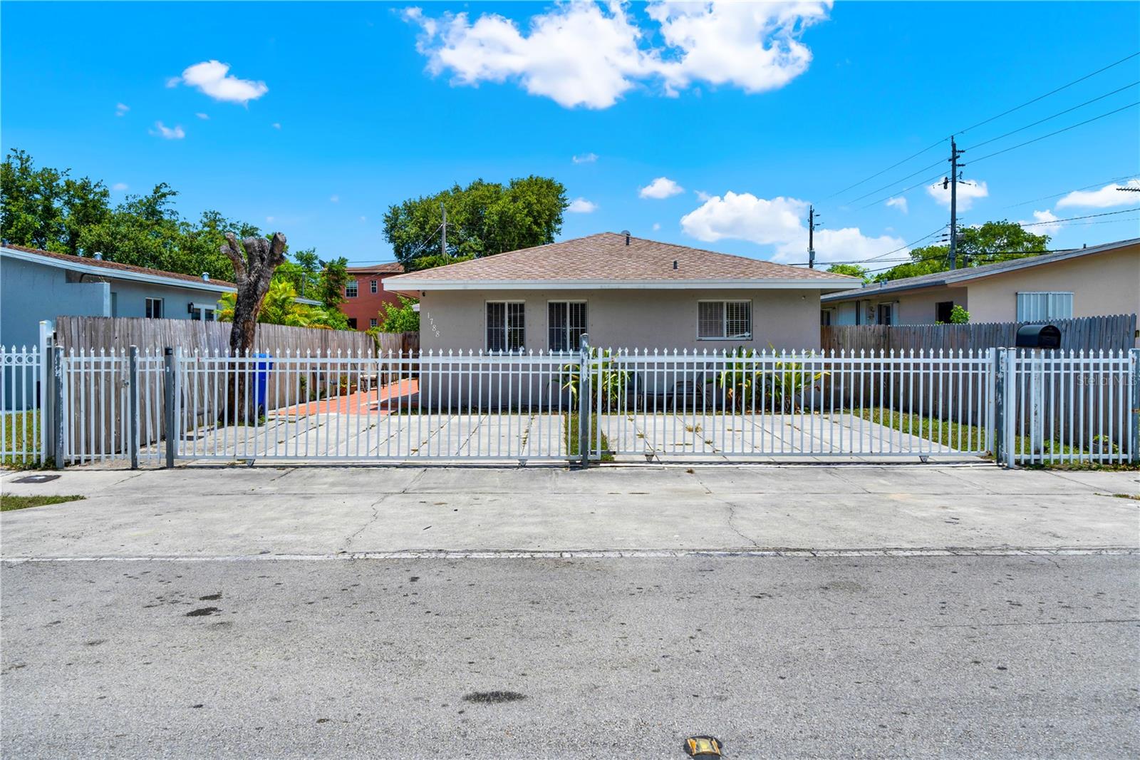 Duplex / Quad Plex / Triplex